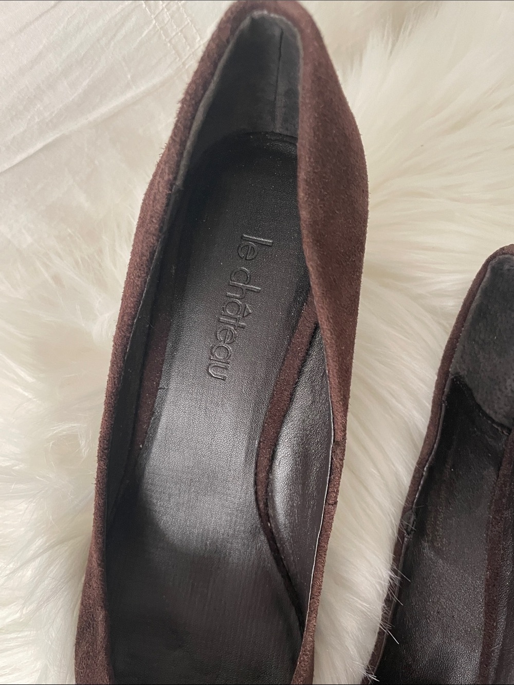 NWT - Le Chateu Brown Suede Wedge - Sz7 - Picture 2 of 7